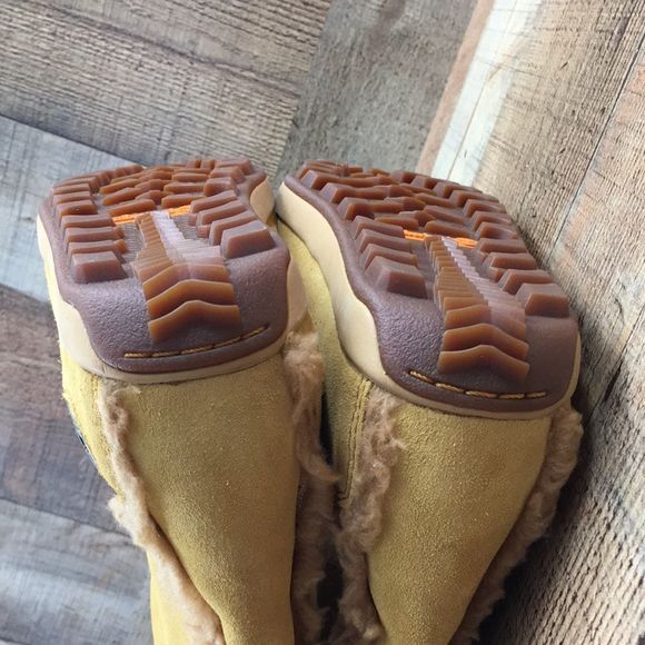 Timberland Earthkeepers Tan Mukluk Fur Lined Winter Boots Womens 6 Mid Calf - Picture 13 of 13